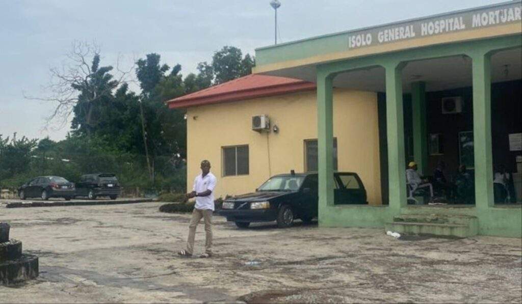 100860 inside mortuary where sobriety banters meet