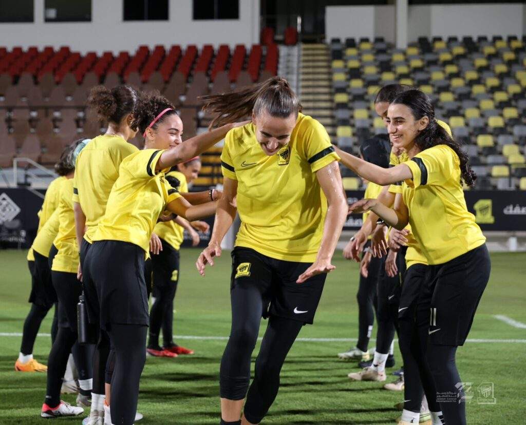 105755 super falcons star plumptre gets heroic welcome at new club al ittihad