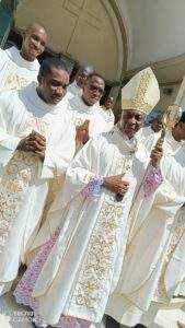 108009 religious leaders urged to harness the power of social media for gospel outreach