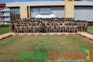 110668 army school graduates soldiers in basic battle course
