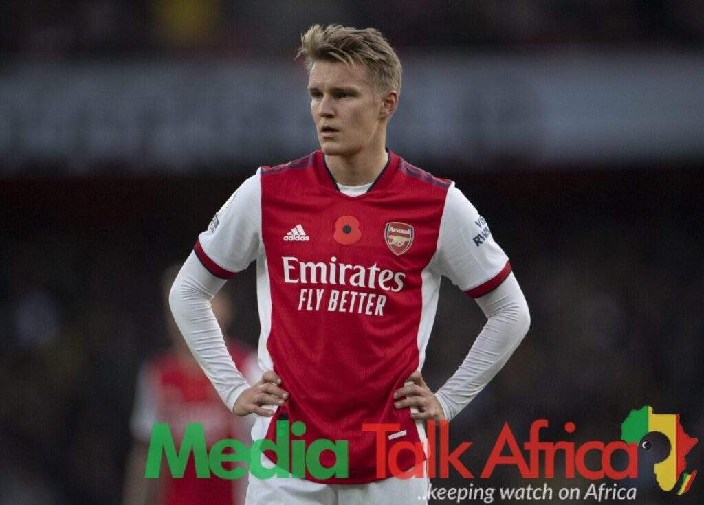 112505 arsenal star martin odegaard draws comparisons to kevin de bruyne says don hutchison