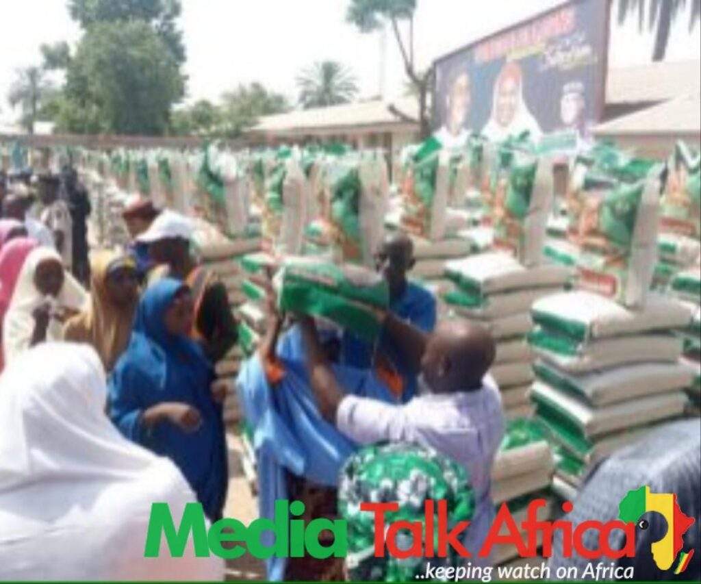 118974 subsidy removal bauchi state government distributes rice to over 10000 people