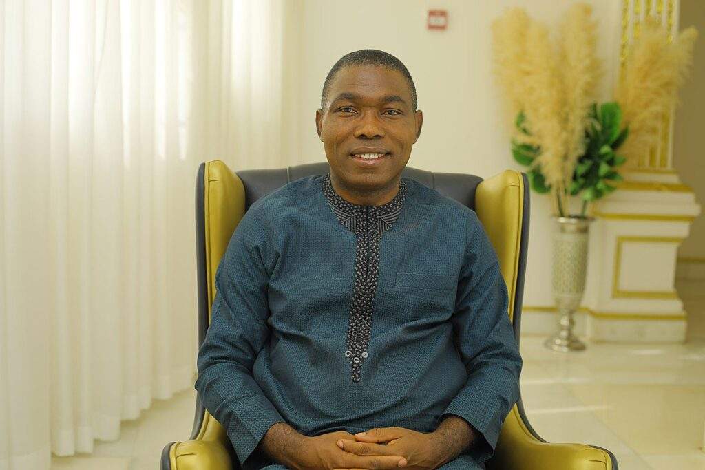 125820 politicians and the pursuit of power a perversion of justice insights from adebayo former presidential candidate