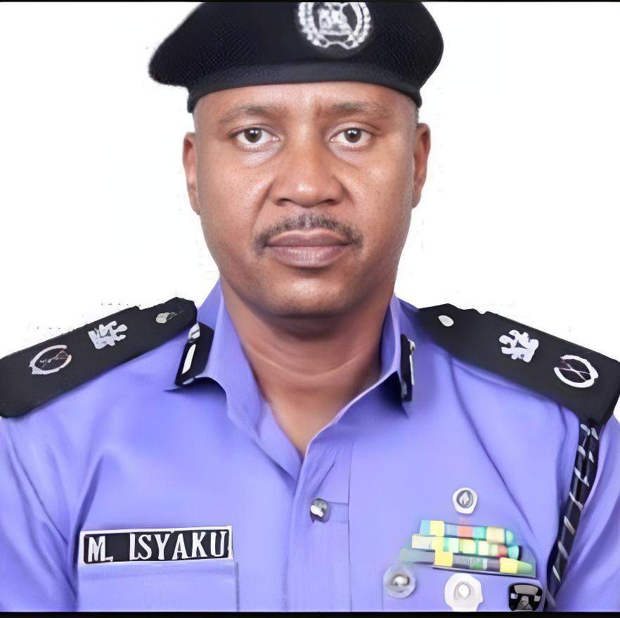 127555 isyaku mohammed assumes duty as commissioner of police for osun command