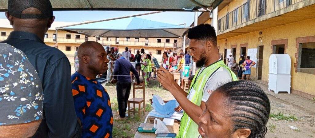 127789 imo gubernatorial election sorting and counting of votes underway as voting concludes