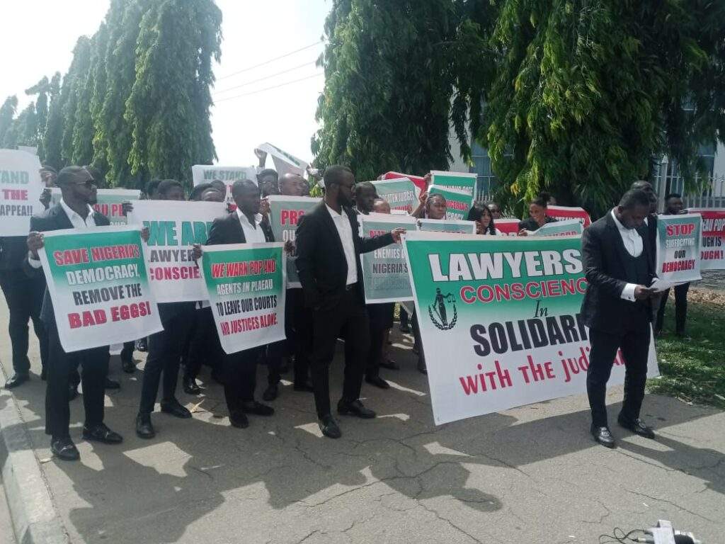 129929 500 lawyers condemn pdps attack on court of appeals integrity