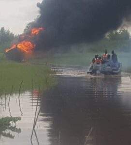 130848 nigerian navy neutralizes 15775 litres of stolen crude oil in ondo state