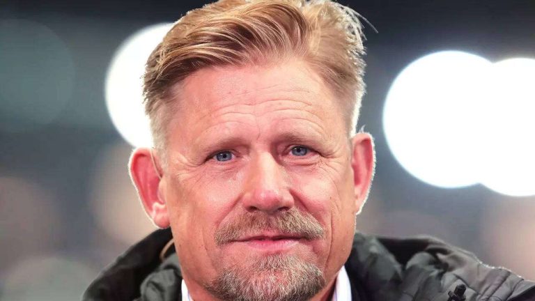 EPL Peter Schmeichel hits out at Arteta for messing up