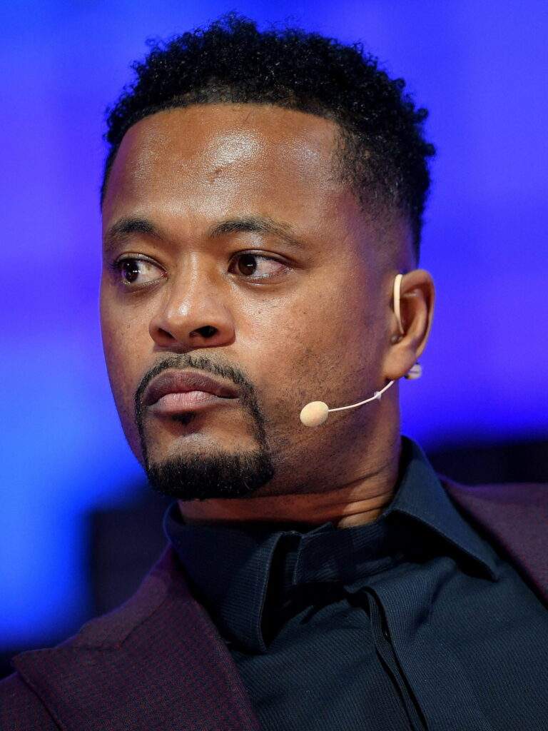 Evra reveals itll be hard for Man Utd duo to