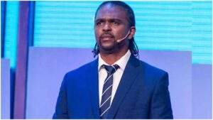 Kanu thanks Enyimba fans for massive support