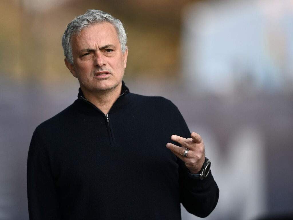 Mourinho tells Mikel Obi his best ever XI players Full