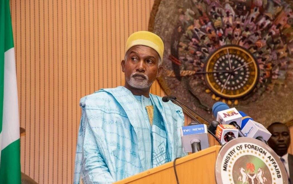 Nigerian govt to set up committee for selecting new Ambassadors