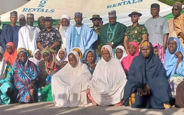 Sokoto Governor receives 66 abductees rescued by Nigerian Army Sokoto Governor receives 66 abductees rescued by Nigerian Army