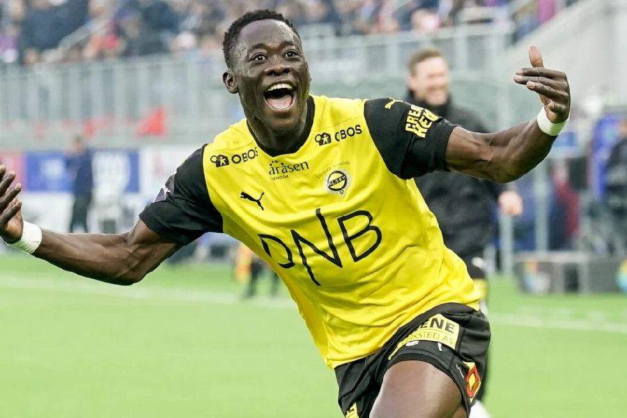 Transfer Akor interested in Premier League move
