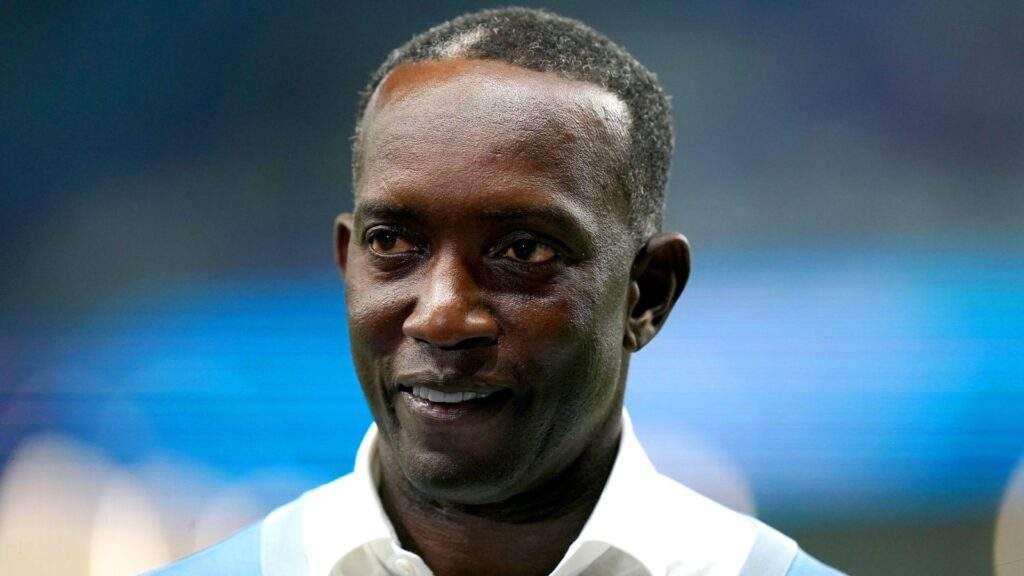 Transfer Dont waste money Dwight Yorke warns Man Utd