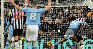 1705177355 De Bruyne Inspires Man City Comeback To Stun Newcastle 300x158
