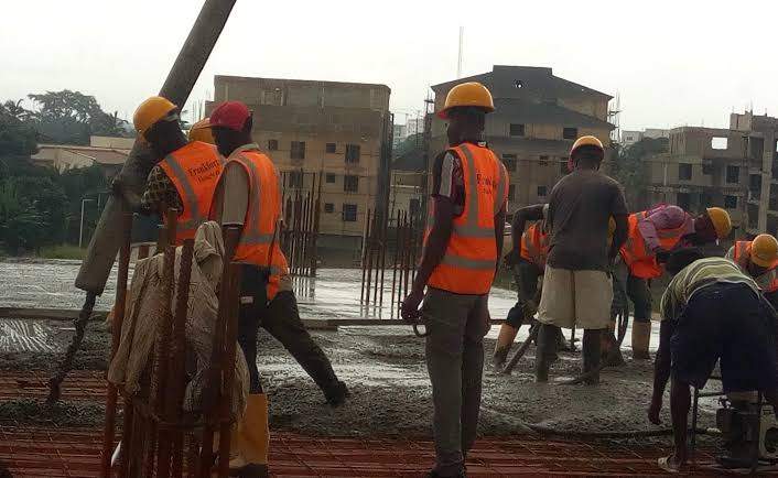Construction workers threaten strike over wage award — Daily Nigerian