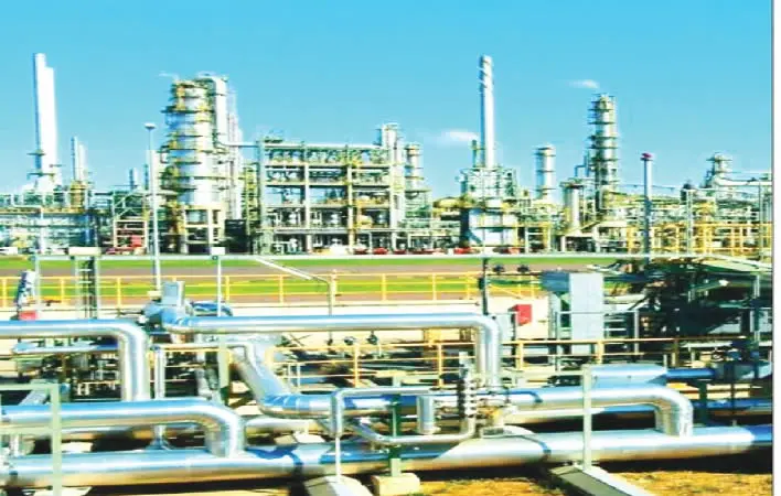 Dangote Refinery announces IPMAN MOMAN DAPMANN as product distributors