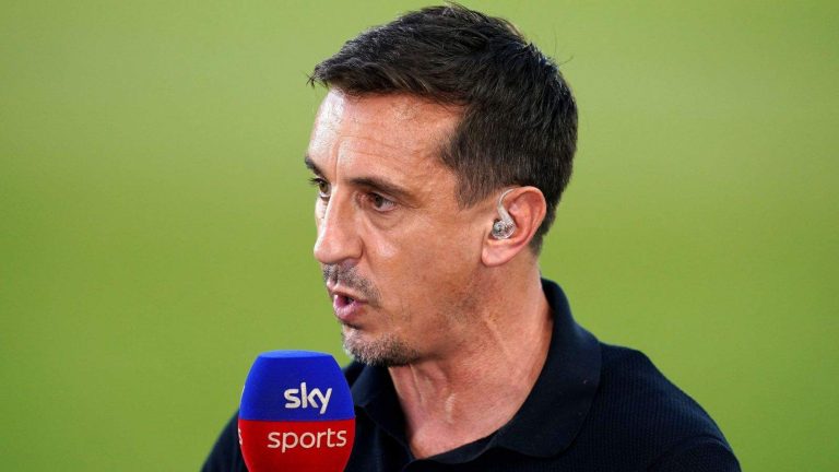EPL Gary Neville names Arsenal star Arteta no longer trust