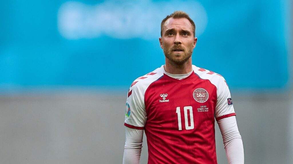 EPL Hes doing well exceptional player Eriksen reveals Man