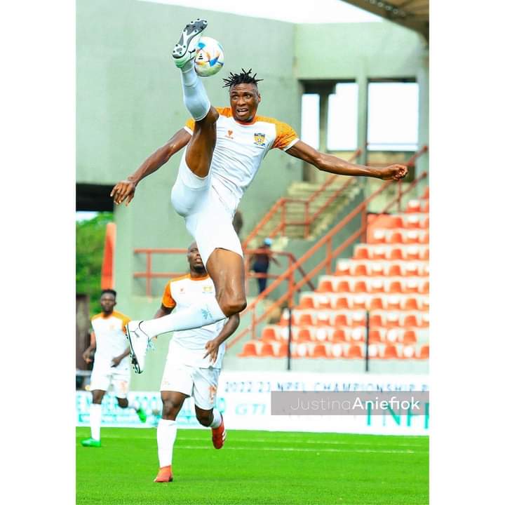 Ekerette Udom set to dump Sunshine Stars for Rivers United