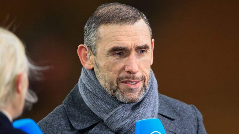 He grabs Messi Ex Arsenal defender Keown reveals greatest ever football