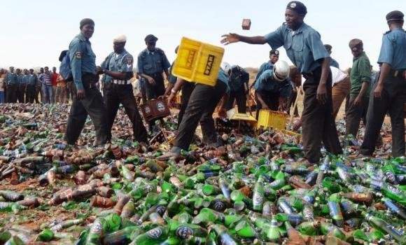 Katsina Hisbah destroys 850 bottles of alcoholic drinks — Daily