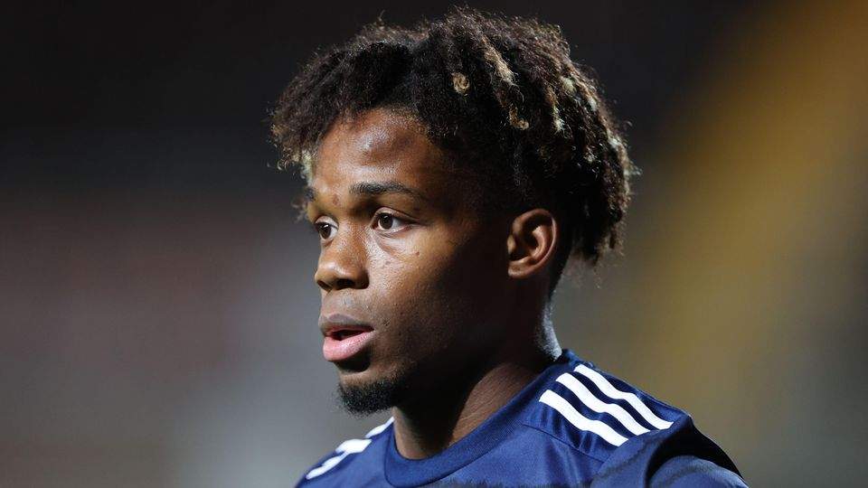 Nigerian striker Medubu in hospital after car crash