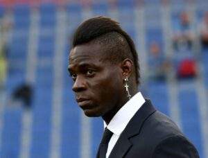 Transfer Balotelli offers himself to struggling Napoli