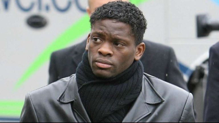 Transfer Hell score goals Saha hands Man Utd name
