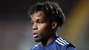 Nigerian Striker Medubu In Hospital After Car Crash 300x169