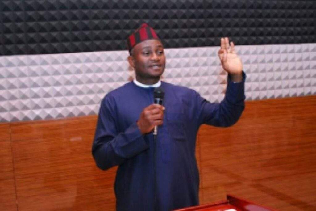 ‘Pushover crybaby Daniel Onjeh under fire over petition against
