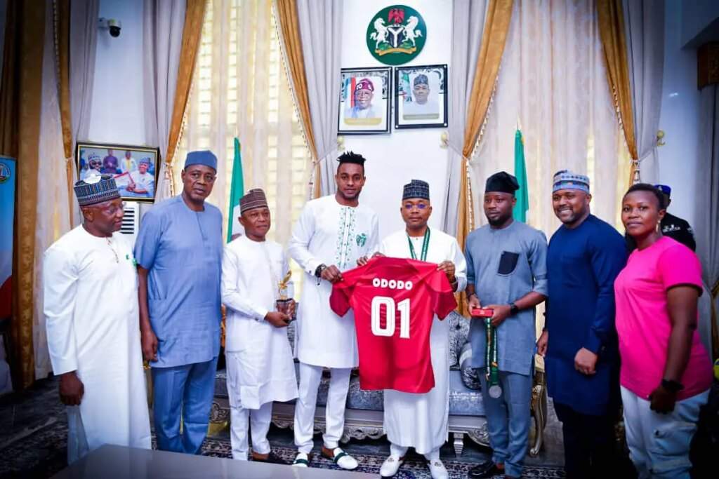 AFCON Kogi Governor honours Super Eagles goalie Olorunleke others