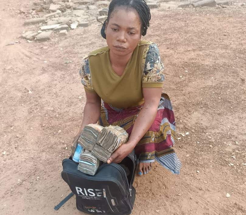 Female kidnapper nabbed while trying to pick N15m ransom in