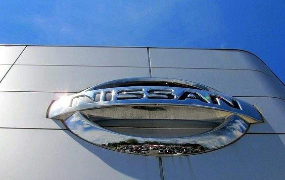 Nissan plans self driving taxi service Nissan plans self driving taxi service