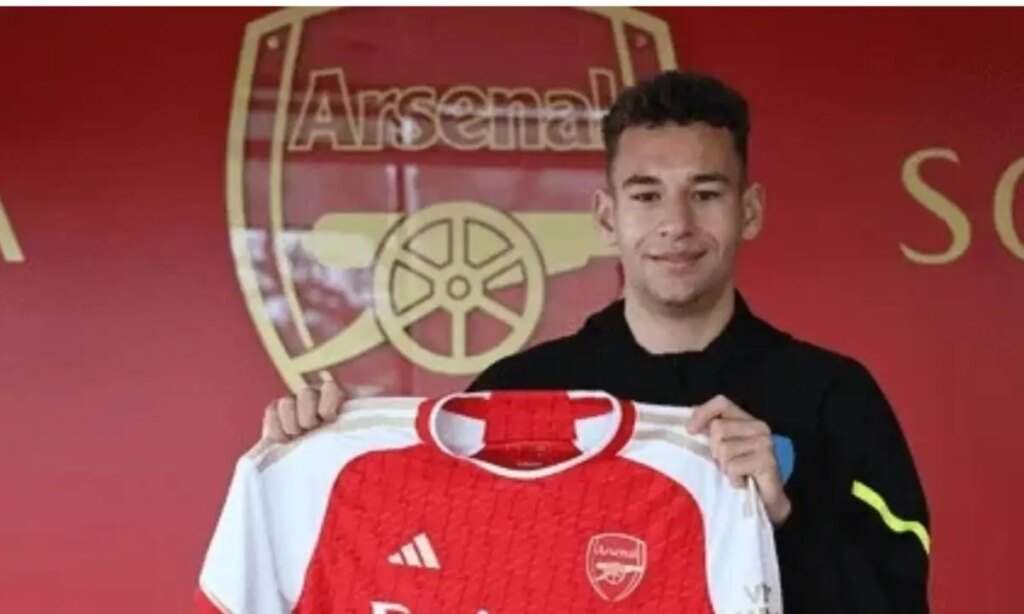 Arsenal Signs Wales Youth International Brayden Clarke as Defender