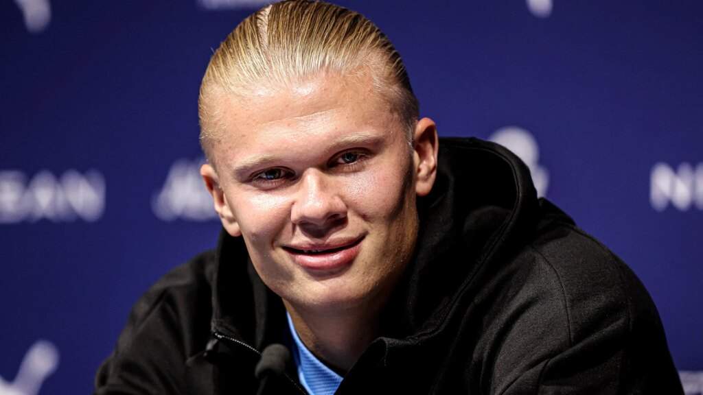 Erling Haaland Praises Manchester Uniteds Rasmus Hojlund for Promising Debut