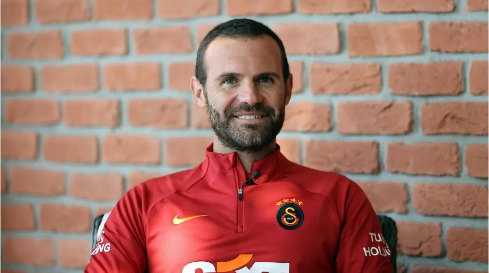 Juan Mata Praises Kobbie Mainoos Impact at Manchester United