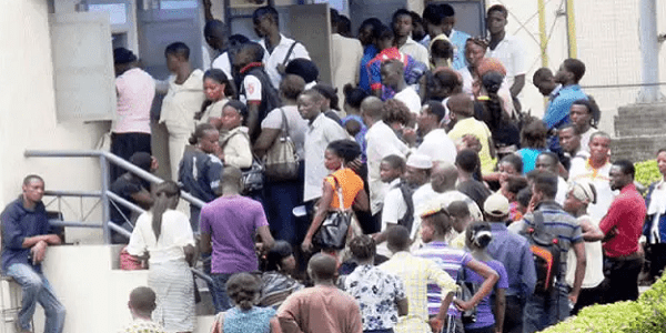 Linking NIN to Bank Accounts Nigerians Face Long Queues and