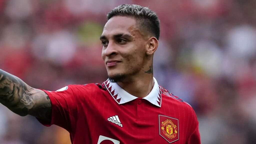Manchester United Considers Selling Antony Amid Police Investigation