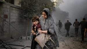 Resilience Amidst Despair Pregnant Women In Gazas Displacement Camps 300x169