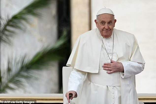 pope palm sundsy