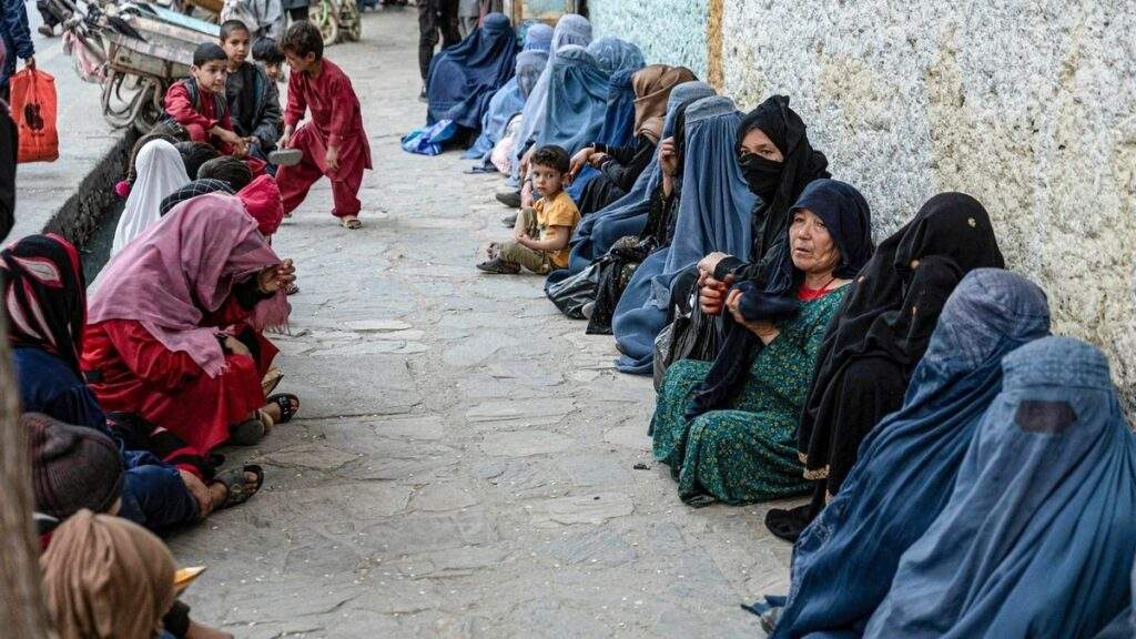 Afghanistans Pension Crisis Elderly Struggle Amid Talibans Financial Hardship