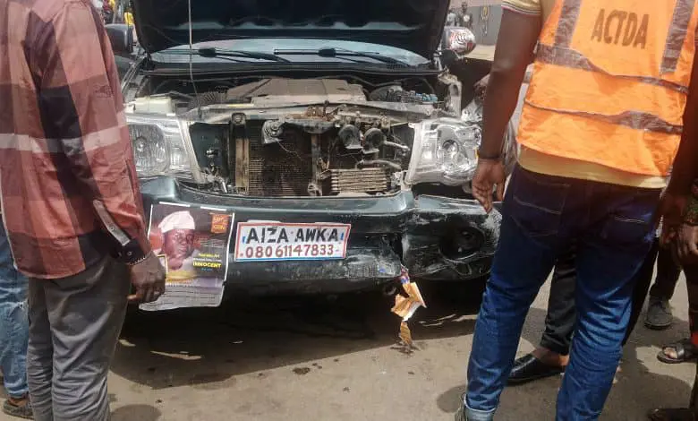 Awka Comic Character Aiza Nwosu Involved in Accident at Aroma