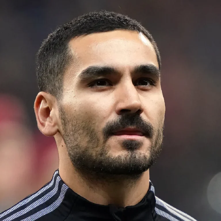 Barcelona Midfielder Gundogan Blames Araujos Error for Champions League Quarter Final