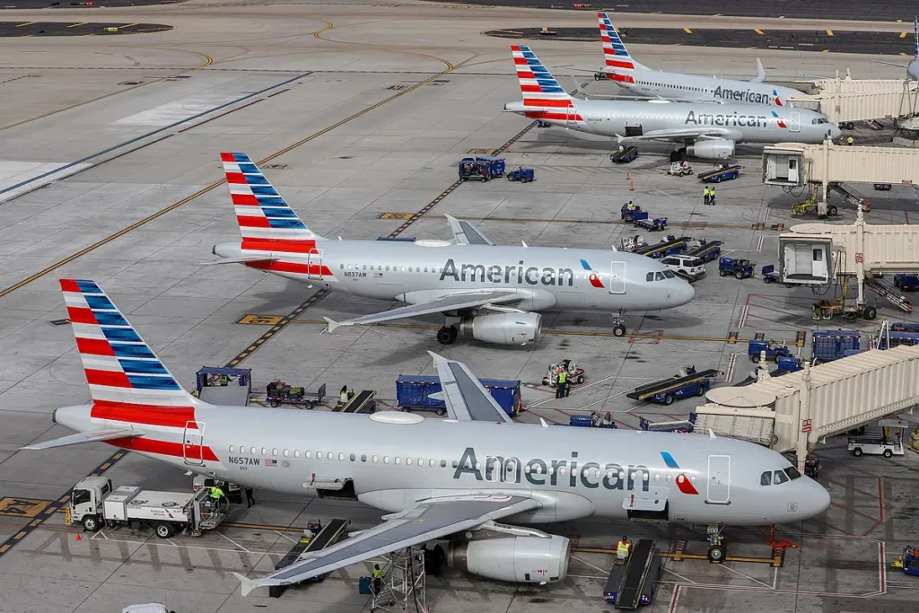 American Airlines aircraft at PHX N657AW N837AW N604AW N845NN   Quintin Soloviev