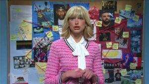Dua Lipa breaks down Kendrick Lamar and Drakes beef during SNL segment