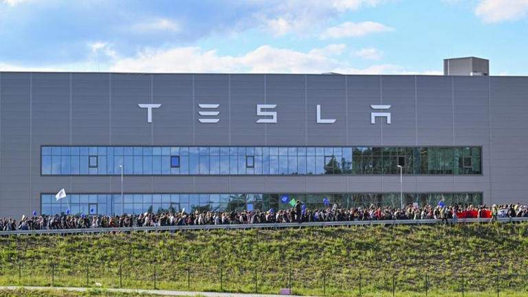 Tesla 2