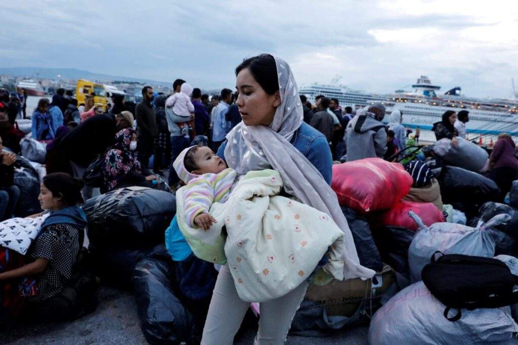 2019 11 22t132305z 1 lynxmpefal14h rtroptp 4 europe migrants greece 1200x800 1