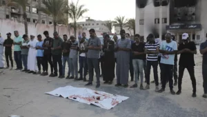 gaza praying